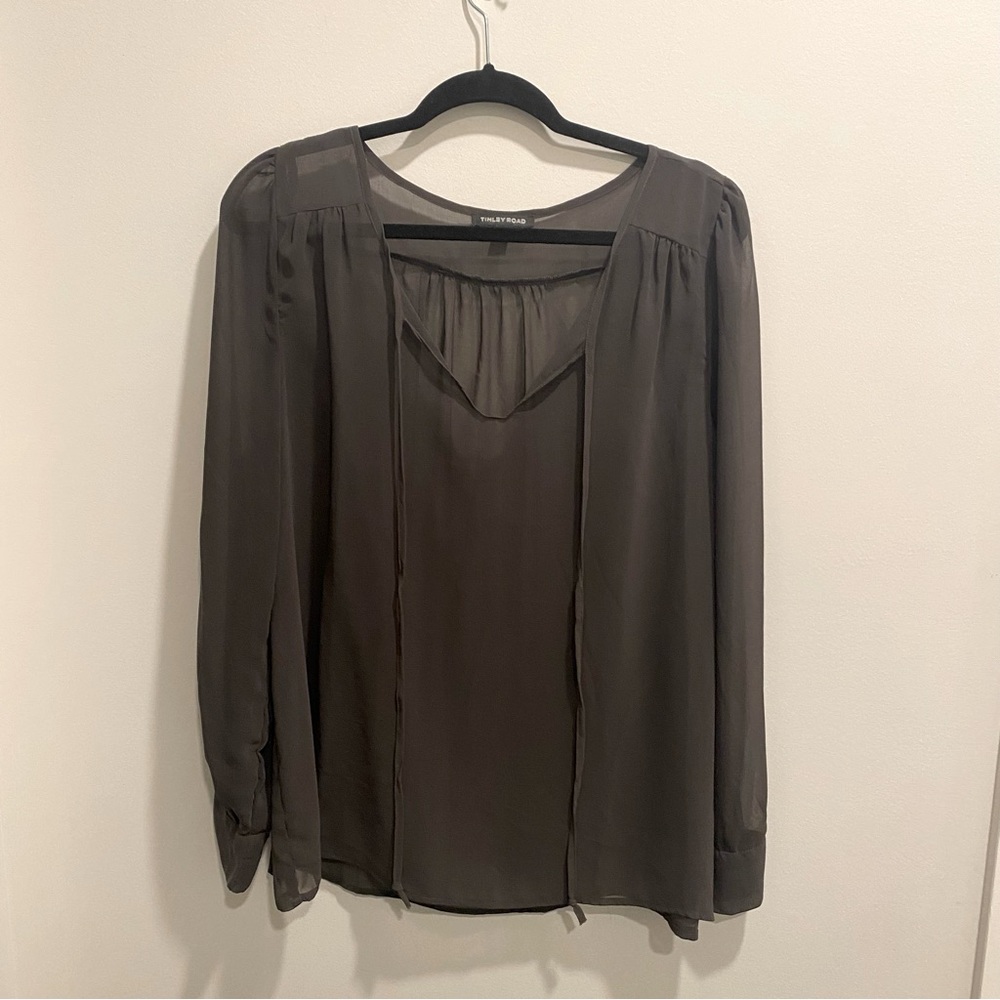 Tinley Road Sheet Gray Blouse - Size L